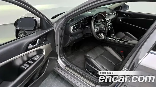 Genesis The New G70 2022 Серебристо-серый из Кореи, фото 2