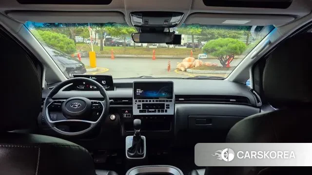 Hyundai Staria 2022 Серый из Кореи, фото 2