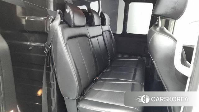 Hyundai Staria 2023 Белый из Кореи, фото 2