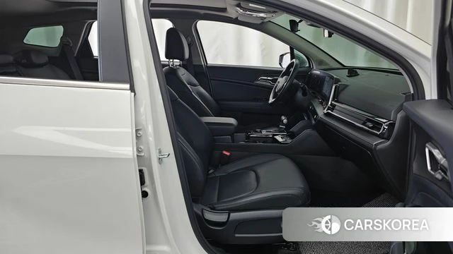 Kia Sportage 5th Generation 2022 Белый из Кореи, фото 2