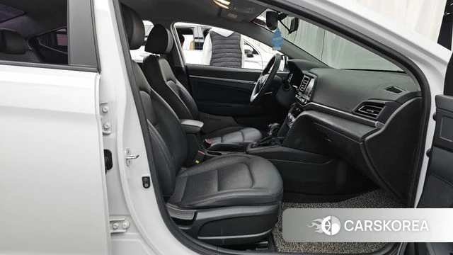 Hyundai The New Avante AD 2019 Белый из Кореи, фото 2