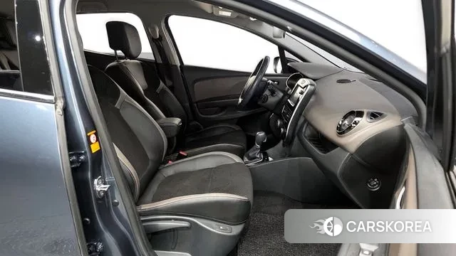 Renault Korea (Samsung) Clio 2018 Серый из Кореи, фото 2