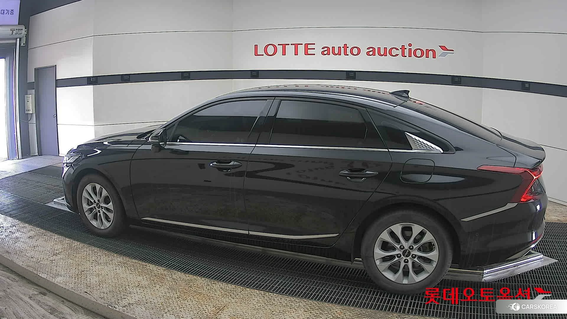 Kia K8 2022 Aurora Black Pearl из Кореи, фото 2