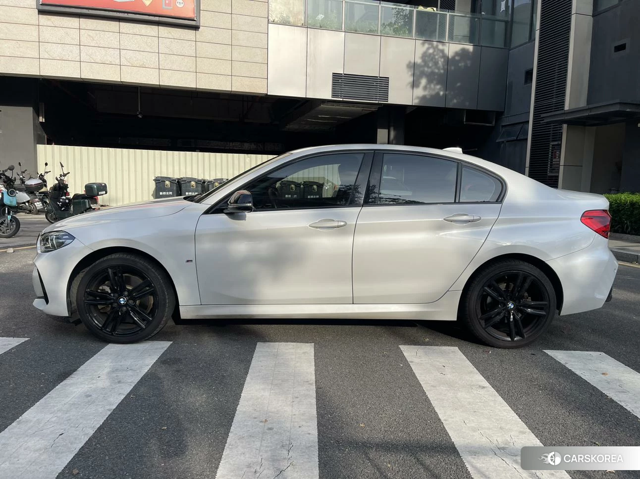 BMW 1 series 2020 Белый из Китая, фото 2