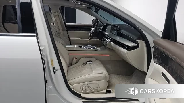 Genesis G90 (RS4) 2022 Белый из Кореи, фото 2