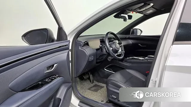 Hyundai Tucson Hybrid (NX4) 2021 Белый из Кореи, фото 2