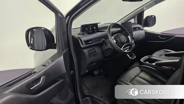 Hyundai Staria 2022 Черный из Кореи, фото 2