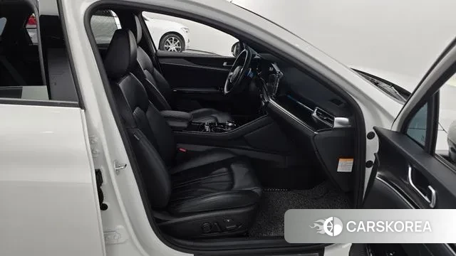 Kia K5 Hybrid 3rd Generation 2023 Белый из Кореи, фото 2