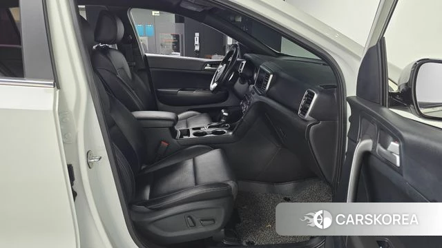 Kia Sportage The Bold 2018 Белый из Кореи, фото 2