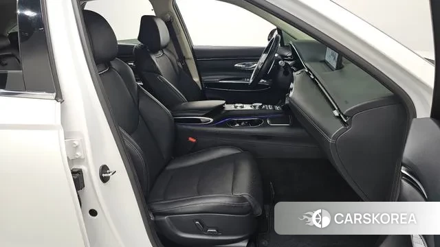 Genesis GV70 2021 Белый из Кореи, фото 2