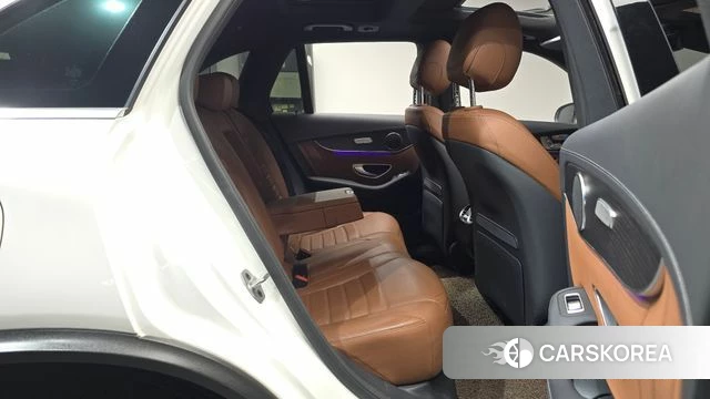 Mercedes-Benz GLC-Class X253 2022 Белый из Кореи, фото 2
