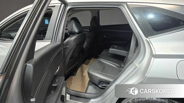 Hyundai Tucson (NX4) 2022 Серебряный из Кореи, фото 2