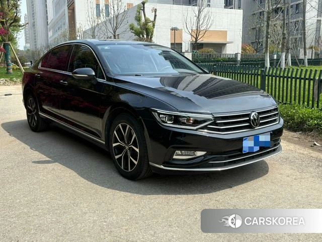 Volkswagen Magotan 2022 Черный из Китая, фото 2