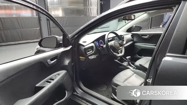 Kia Stonic 2019 Серый из Кореи, фото 2