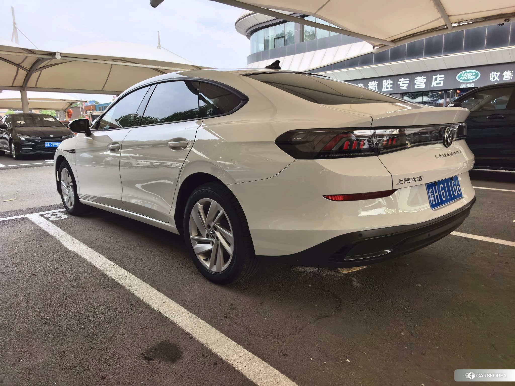 Volkswagen Lingdu 2023 Белый из Китая, фото 2