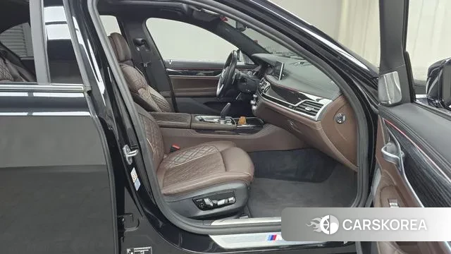 BMW 7 Series (G11) id 3478477 из Кореи 2