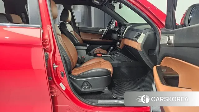 Ssangyong Rexton Sports 2018 Красный из Кореи, фото 2