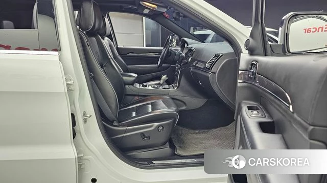 Jeep Grand Cherokee 2021 Белый из Кореи, фото 2