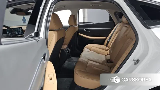 Hyundai Sonata D Edge (DN8) 2024 Белый из Кореи, фото 2