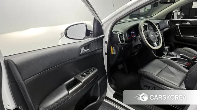 Kia Sportage 4th Generation 2018 Белый из Кореи, фото 2