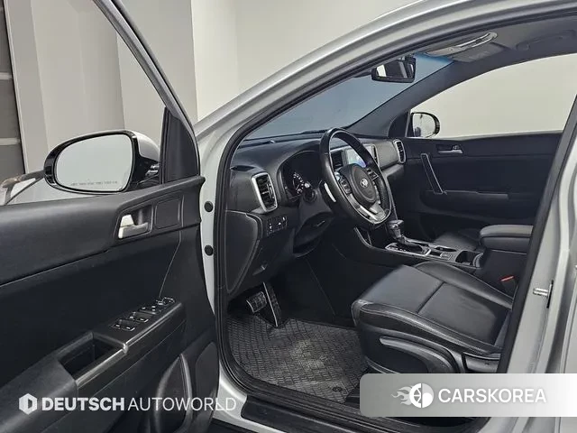 Kia Sportage The Bold 2021 Серебристо-серый из Кореи, фото 2