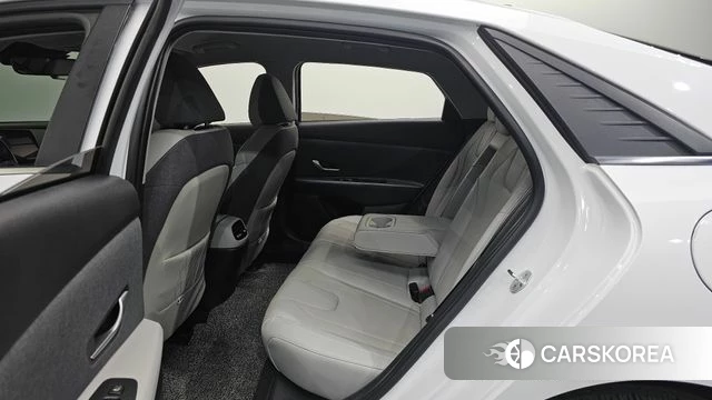 Hyundai Avante (CN7) 2022 Белый из Кореи, фото 2