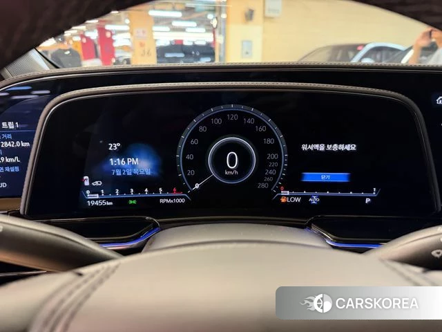 Cadillac Escalade 5th Generation 2023 Черный из Кореи, фото 2