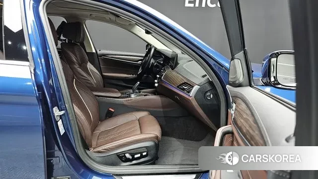 BMW 5 Series (G30) 2021 Синий из Кореи, фото 2