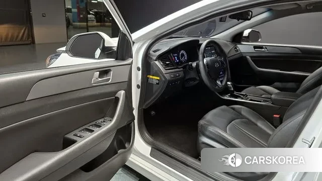 Hyundai Sonata New Rise 2018 Белый из Кореи, фото 2