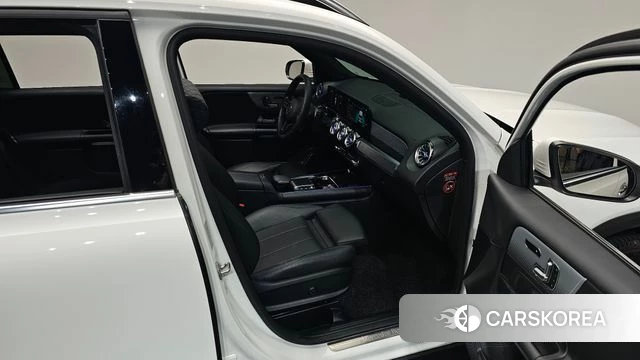 Mercedes-Benz GLB-Class X247 2021 Белый из Кореи, фото 2