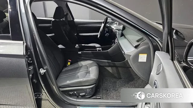 Hyundai Sonata D Edge Hybrid (DN8) 2024 Серый из Кореи, фото 2