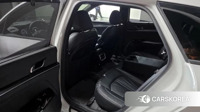 Kia K5 3rd generation 2023 Белый из Кореи, фото 2