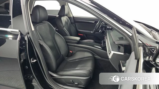 Hyundai Grandeur (GN7) 2023 Черный из Кореи, фото 2