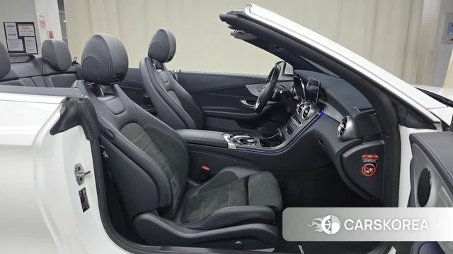 Mercedes-Benz C-Class W205 2023 Белый из Кореи, фото 2