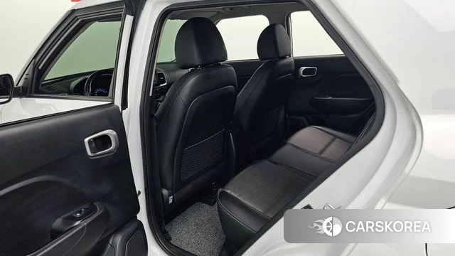 Hyundai Venue 2019 Белый из Кореи, фото 2