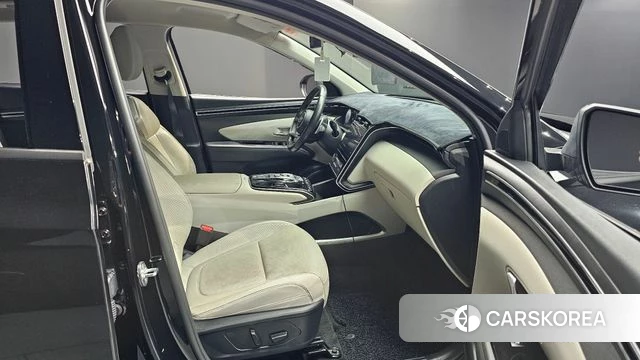 Hyundai Tucson (NX4) 2022 Черный из Кореи, фото 2