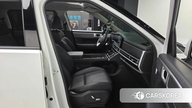 Hyundai Santa Fe (MX5) 2024 Белый из Кореи, фото 2