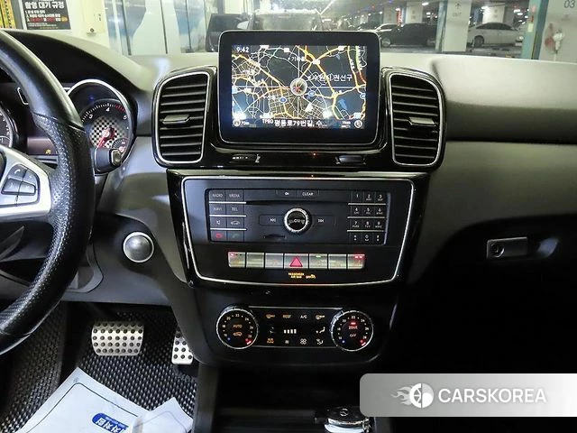 Mercedes-Benz GLE - Class W166 2018 Белый из Кореи, фото 2