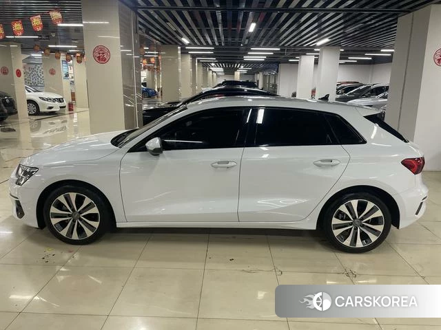 Audi A3 2022 Белый из Китая, фото 2