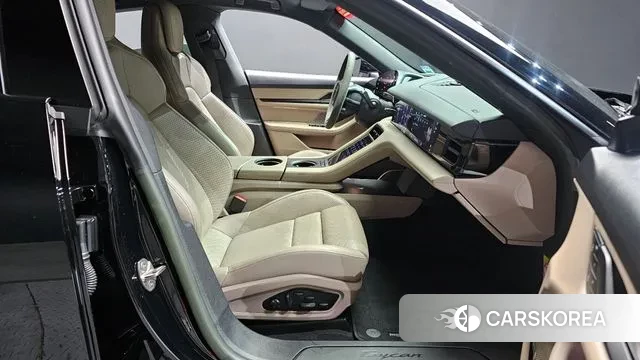 Porsche Taycan 2022 Черный из Кореи, фото 2