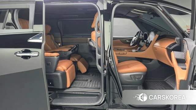 Toyota Alphard 4th Generation 2025 Черный из Кореи, фото 2