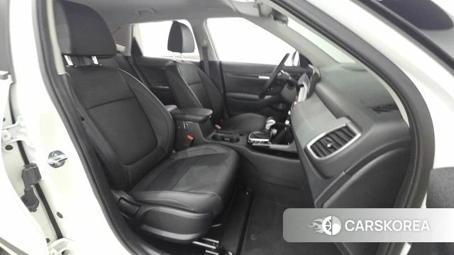 Kia The New Seltos 2025 Белый из Кореи, фото 2