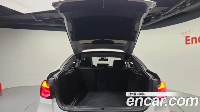 BMW 3 Series GT (F34) 2019 Белый из Кореи, фото 2