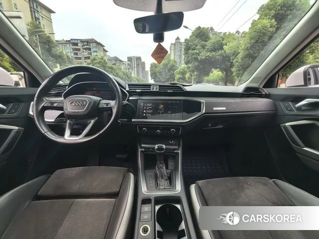 Audi Q3 2022 Белый из Китая, фото 2