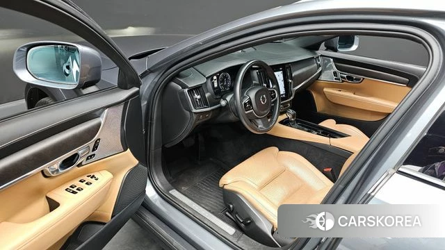 Volvo V90 Cross-Country 2018 Серебристо-серый из Кореи, фото 2