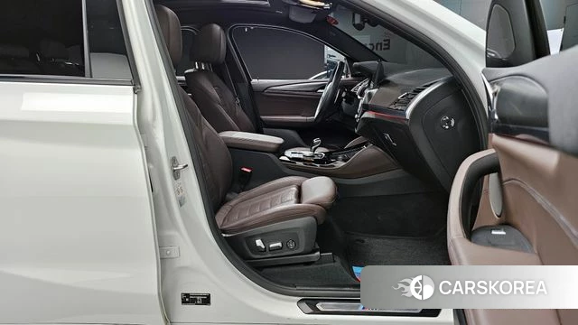 BMW X4 (G02) 2023 Белый из Кореи, фото 2