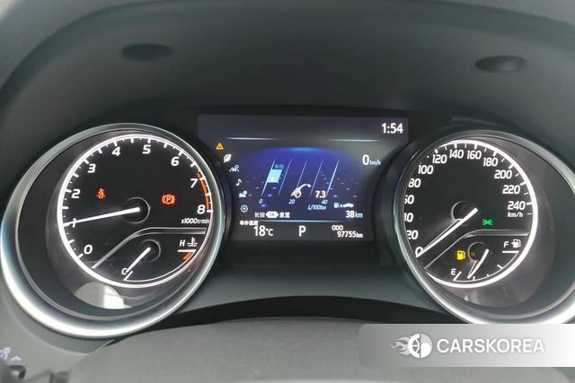 Toyota Camry 2019 Темно-серый из Китая, фото 2
