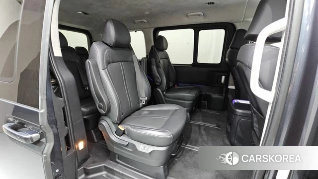 Hyundai Staria 2022 Серый из Кореи, фото 2