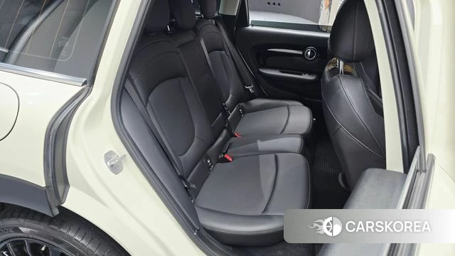 Mini Cooper Clubman 2019 Жемчужный цвет из Кореи, фото 2