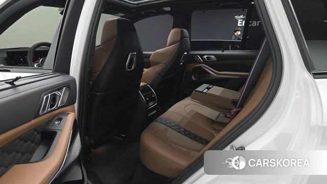 BMW X5M (G05) 2025 Белый из Кореи, фото 2